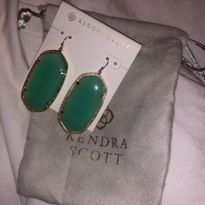 Kendra Scott NWT Danielle Earrings
